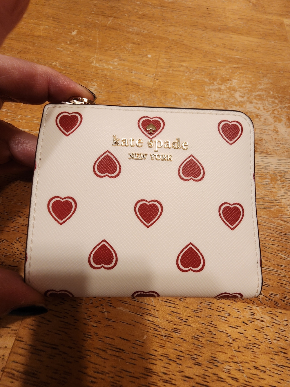 ate Spade Madison Heartfelt Geo Boxed Small L-zip Bifold Wallet